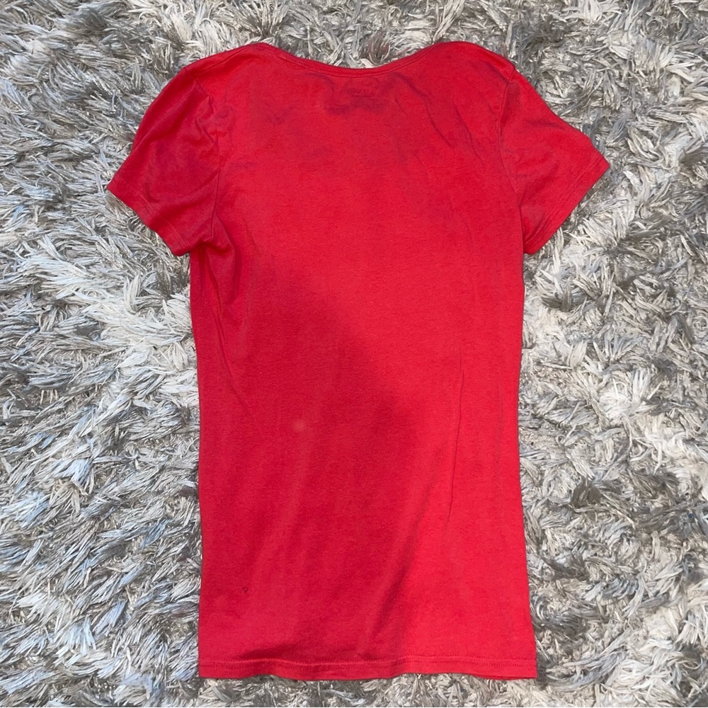 lightly worn tee - Picture 2 of 4